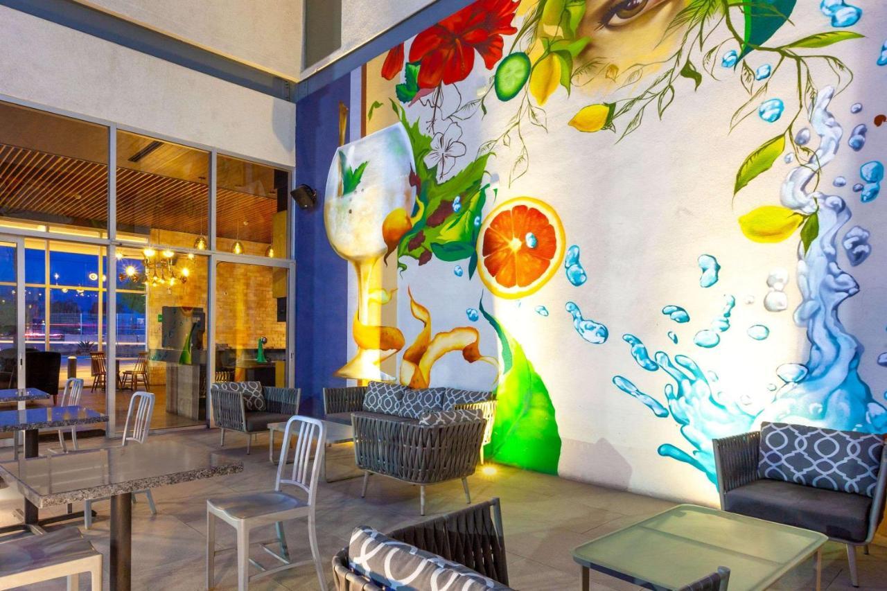 Tryp By Wyndham San Luis Potosi Hotel & Suites Exterior foto