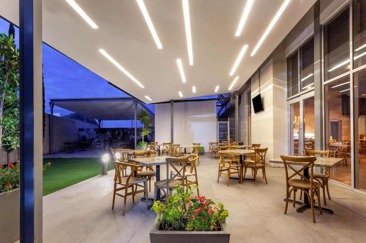 Tryp By Wyndham San Luis Potosi Hotel & Suites Exterior foto